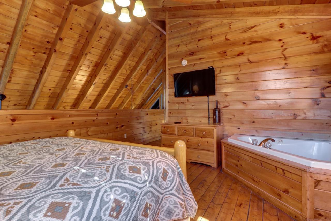 Peaceful Setting Cabin Villa Пиджен Фордж Екстериор снимка